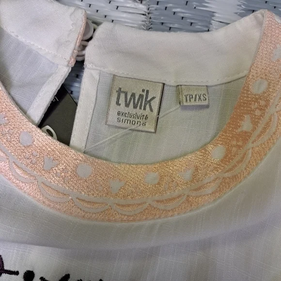 Twik Boho Embroidered Sleeveless Top - Picture 4 of 8